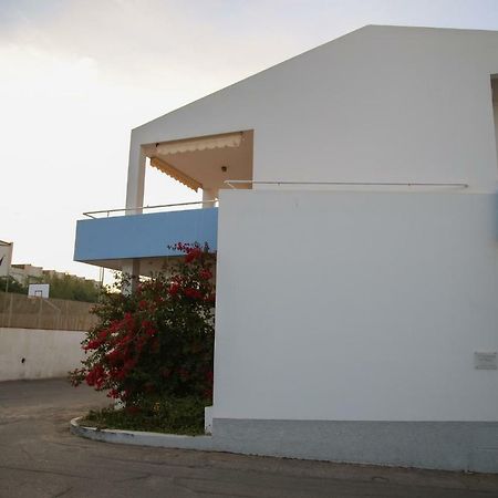 كالاسيتا B&B Le Tre Spiagge المظهر الخارجي الصورة